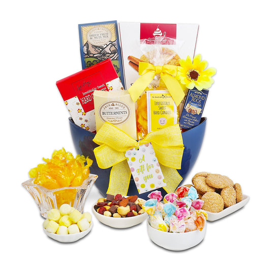 All Smiles Tote – Gourmet Sweets, Cookies, Candies & Fruit Nuts