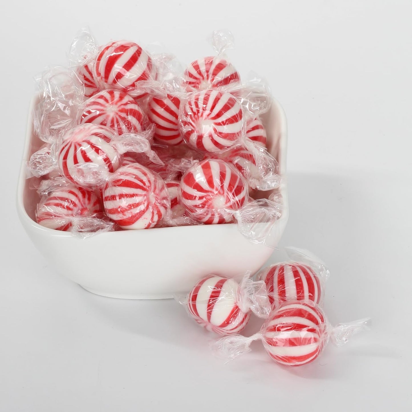 Canadian Bulk Lollipops & Candy Mix - 5 lbs Assorted Fruit, Mint & Party